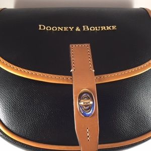 Dooney & Bourke Cross Shoulder Bag